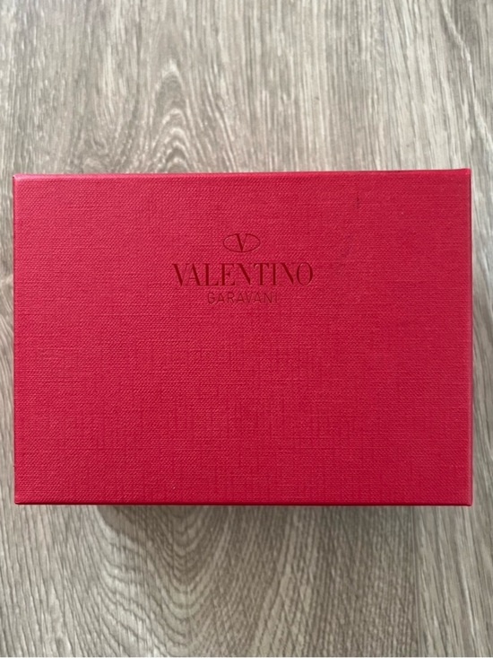 Accessories - Valentino Garavani Box (BB71)